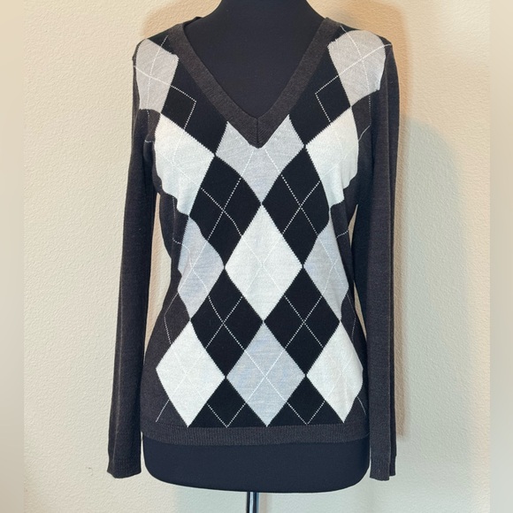 New York & Company Sweaters - New York & Co Argyle V-Neck Sweater - Black & White Medium